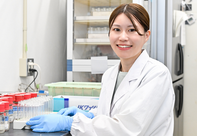 水道検査課職員の写真