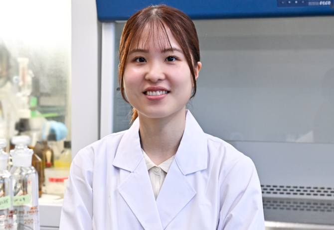 環境分析課職員の写真